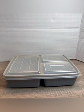 Vintage Tucker Serve & Store Divided Plastic Storage Container with Lid Blue 10"